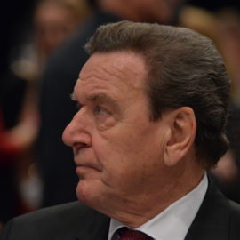 Rosneft: Schröders Engagement ist politisch